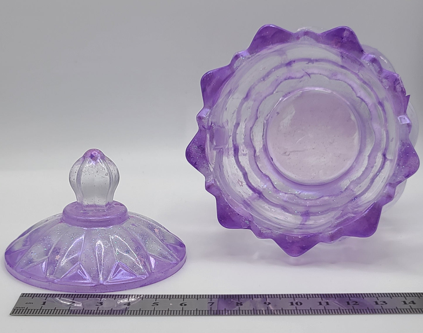 Beautiful handmade resin jar Large Flower D