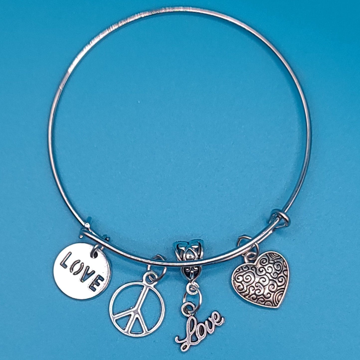 Charming Silver Bangle M