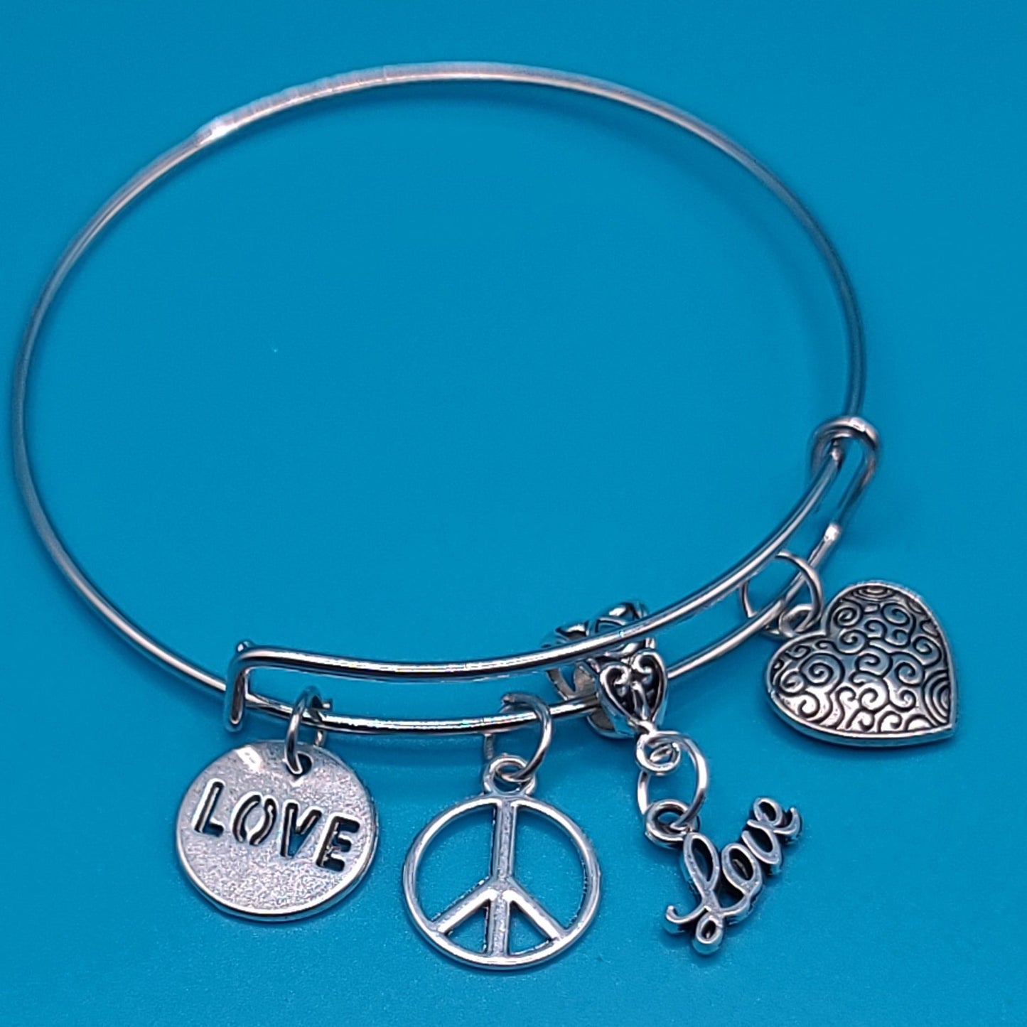 Charming Silver Bangle M