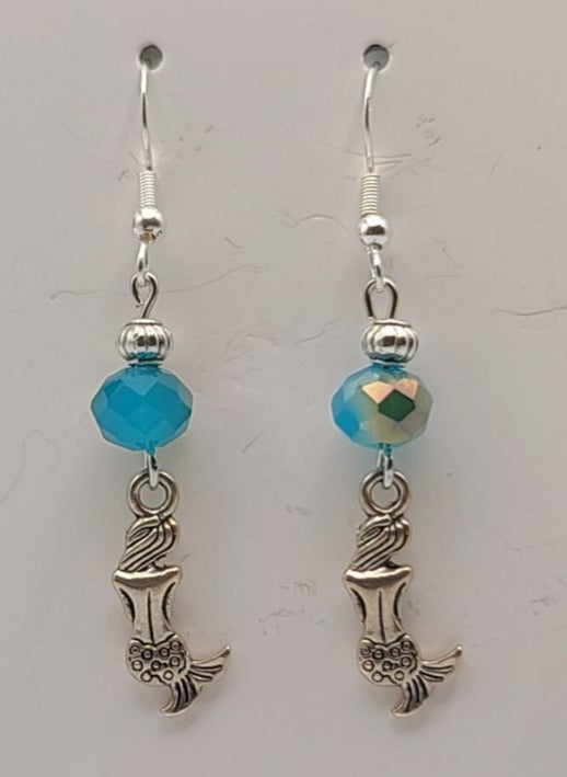 Dangle earrings A